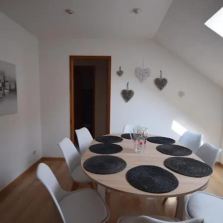 Apartment Au Pied Du Koenigsbourg 2