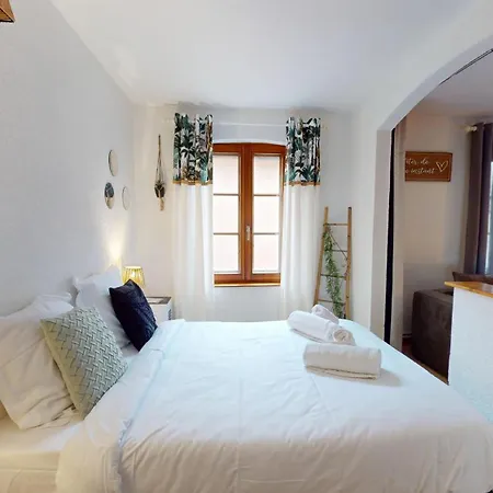 Apartamento Au Pied Du Koenigsbourg 2 *